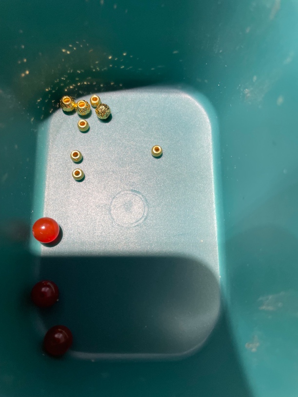                足金4满3光b3b5     加 玛 瑙