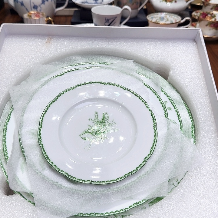 瓷片杯子杯子杯子水杯杯子水杯