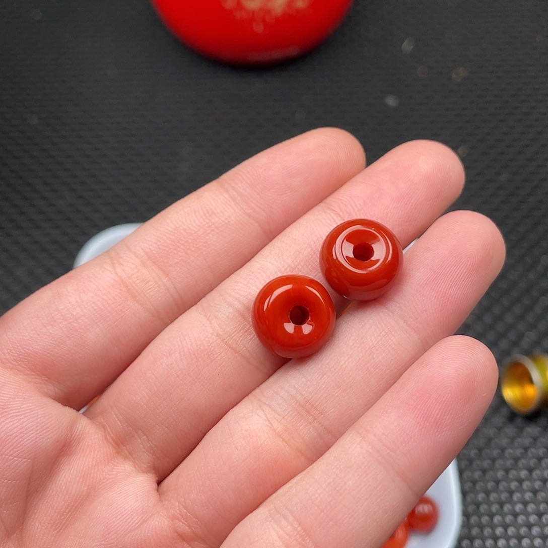 南红玛瑙未镶嵌9*14柿子红甜甜圈一组2颗