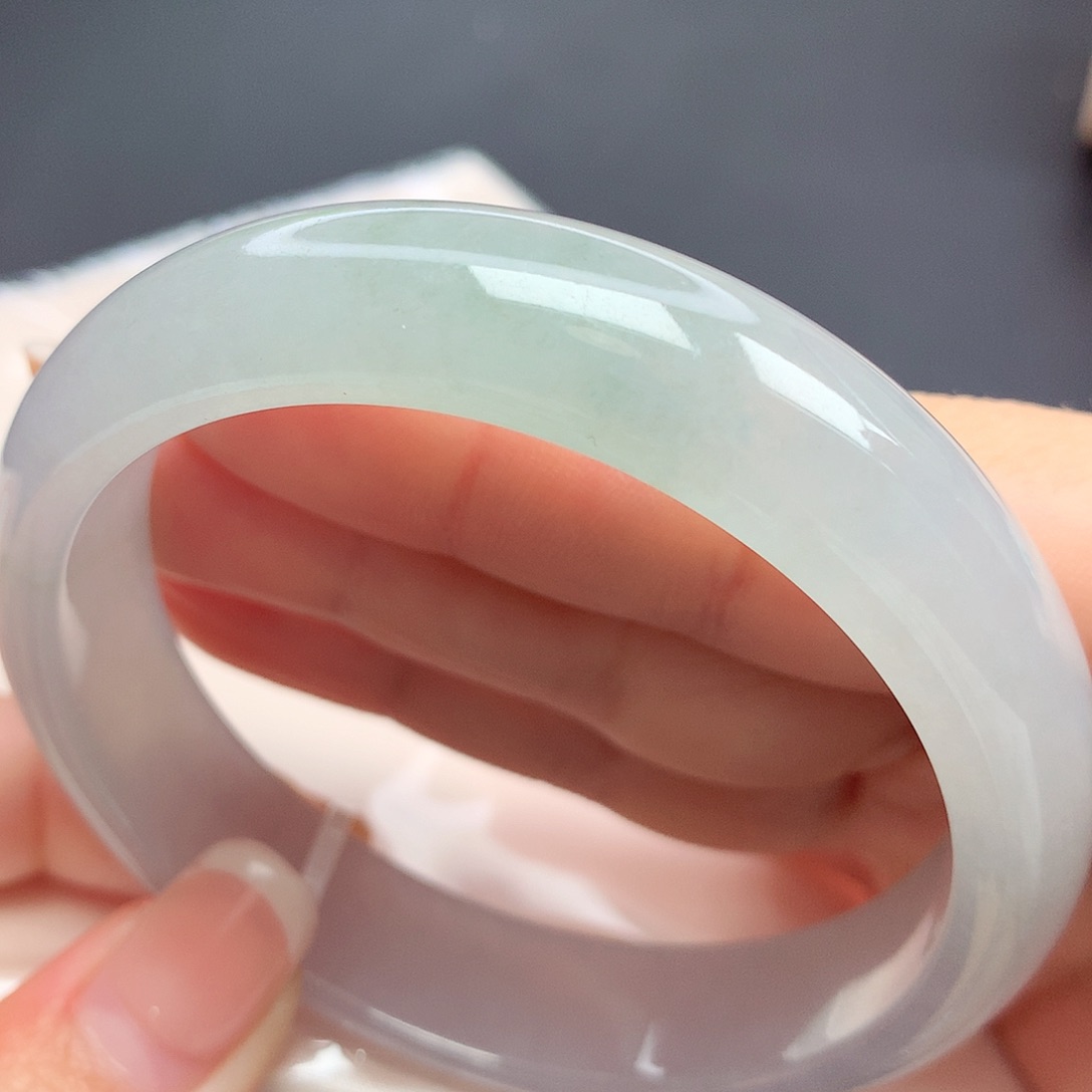 翡翠手镯未镶嵌08n n n n n n n n