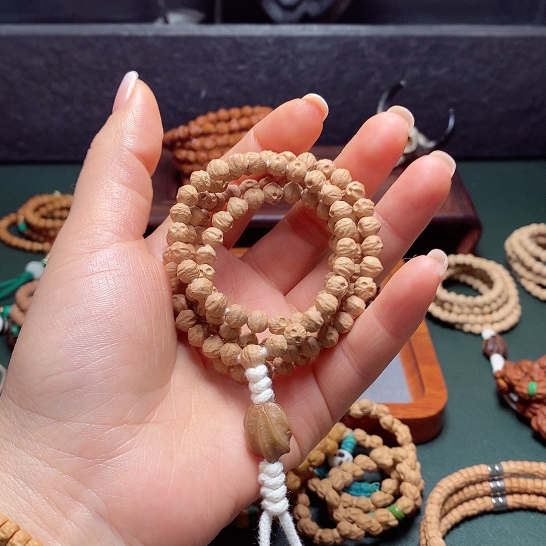 柏香籽/百香籽吊坠368.8