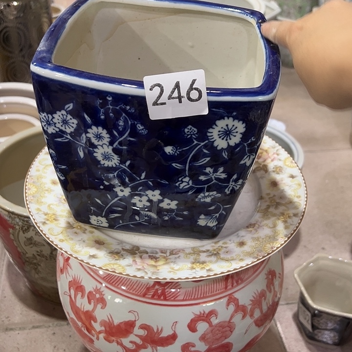 瓷片瑕。。，。。，。。。。。。。