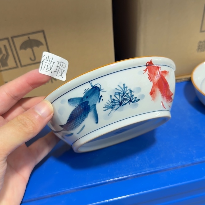 釉下手绘茶具微瑕