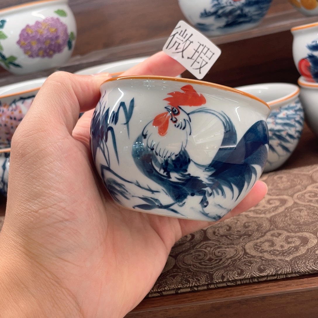 釉下手绘茶具微瑕