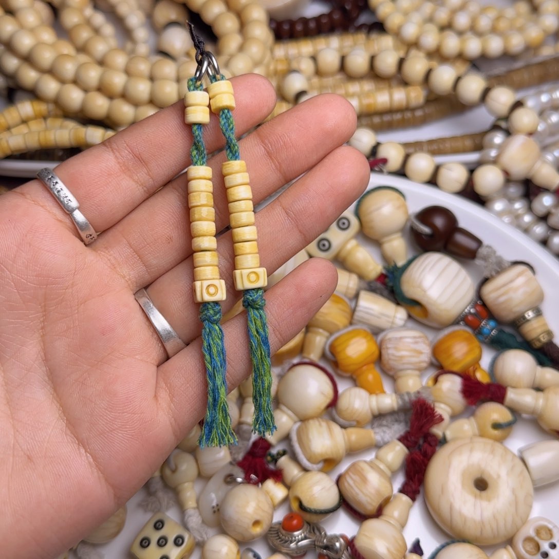 杨***光菩提籽类藏传老高级白计数器