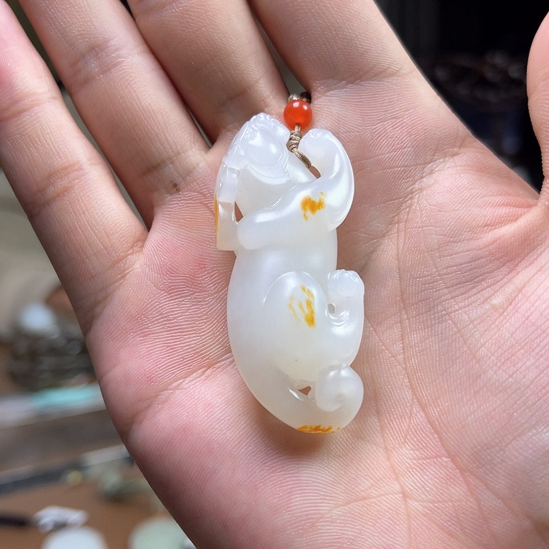 和田玉颈饰未镶嵌