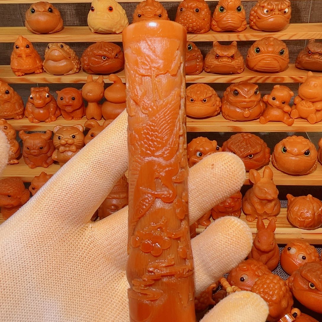 竹意*是实心竹手把件雕刻