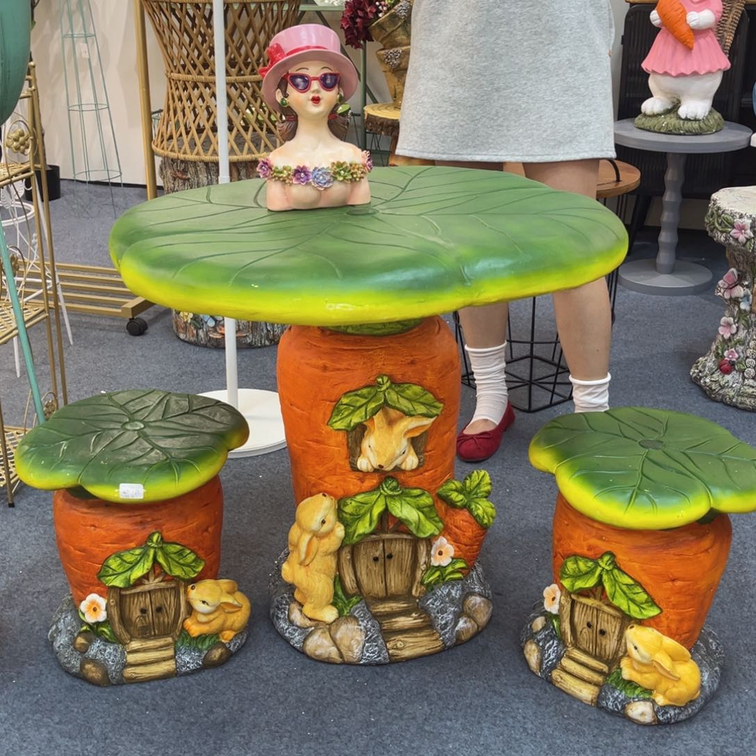 瓷片小标题中的一个字是