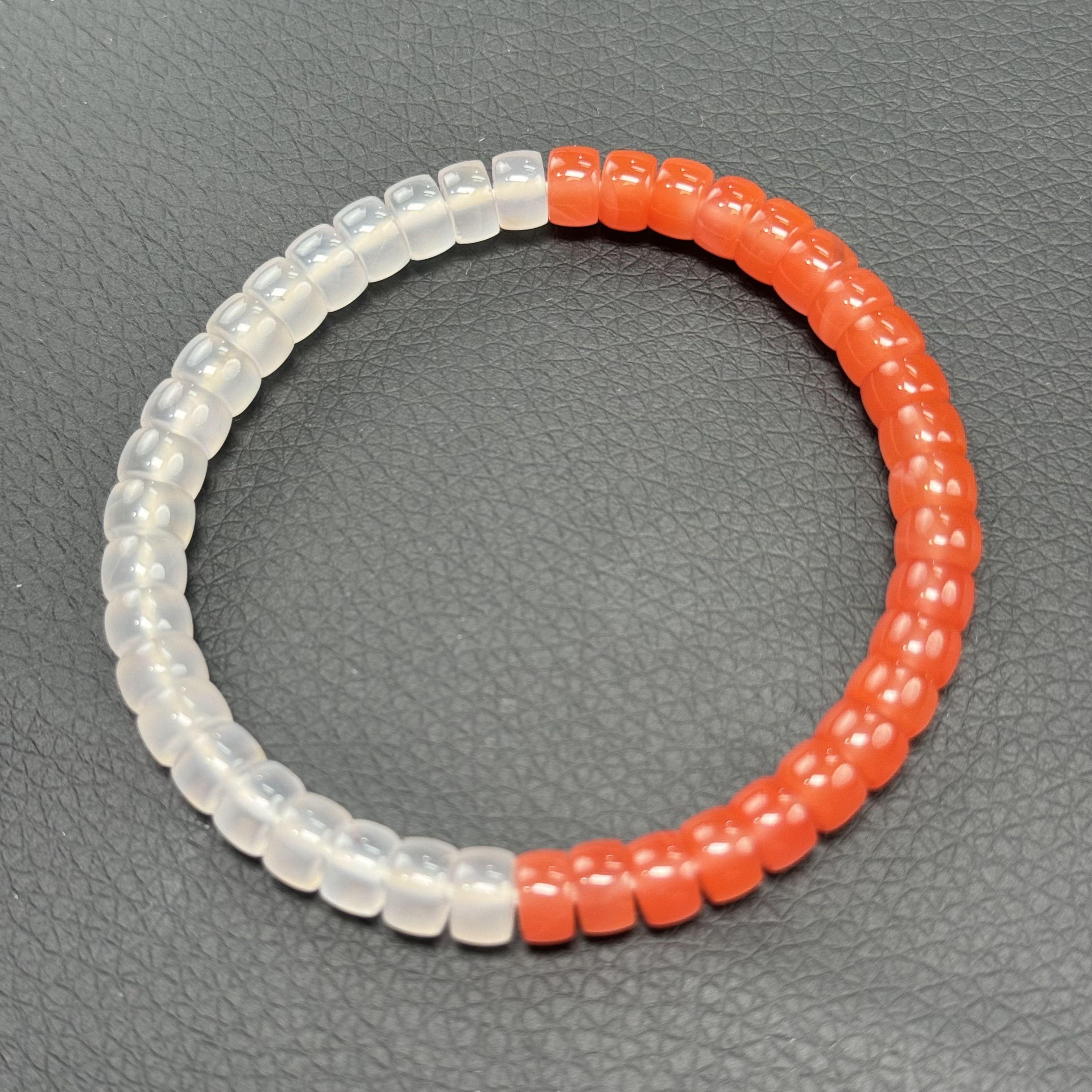 6mm红白玛瑙药片手串