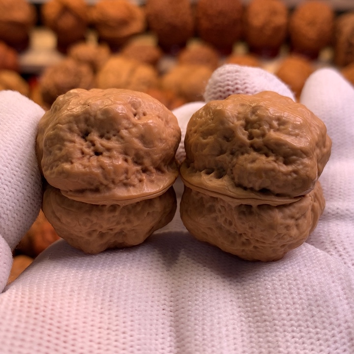 文玩核桃吊坠29哦哦哦哦