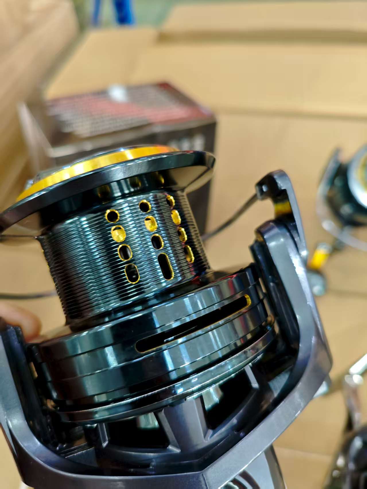 NGK防绕线 （密封防水）无间隙金属脚金属摇臂远投轮10000/12000