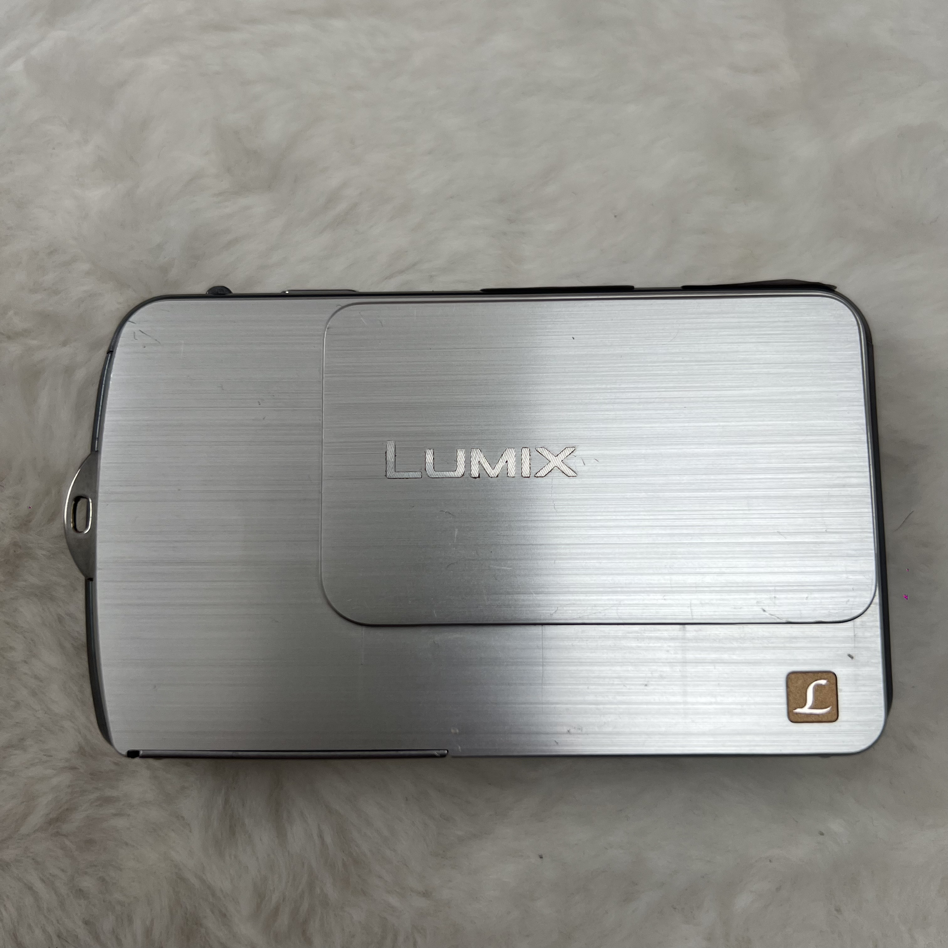 95新 Panasonic/松下 FP7银色原盒 1600w像素4倍光变学生党CCD