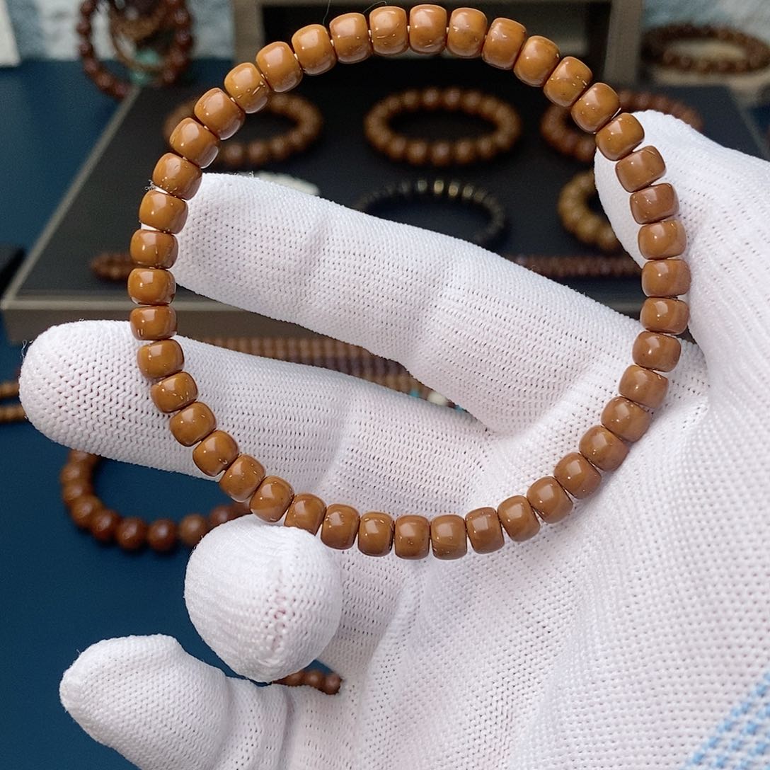 【闪购商品】紫金鼠手串6.5桶单圈肉