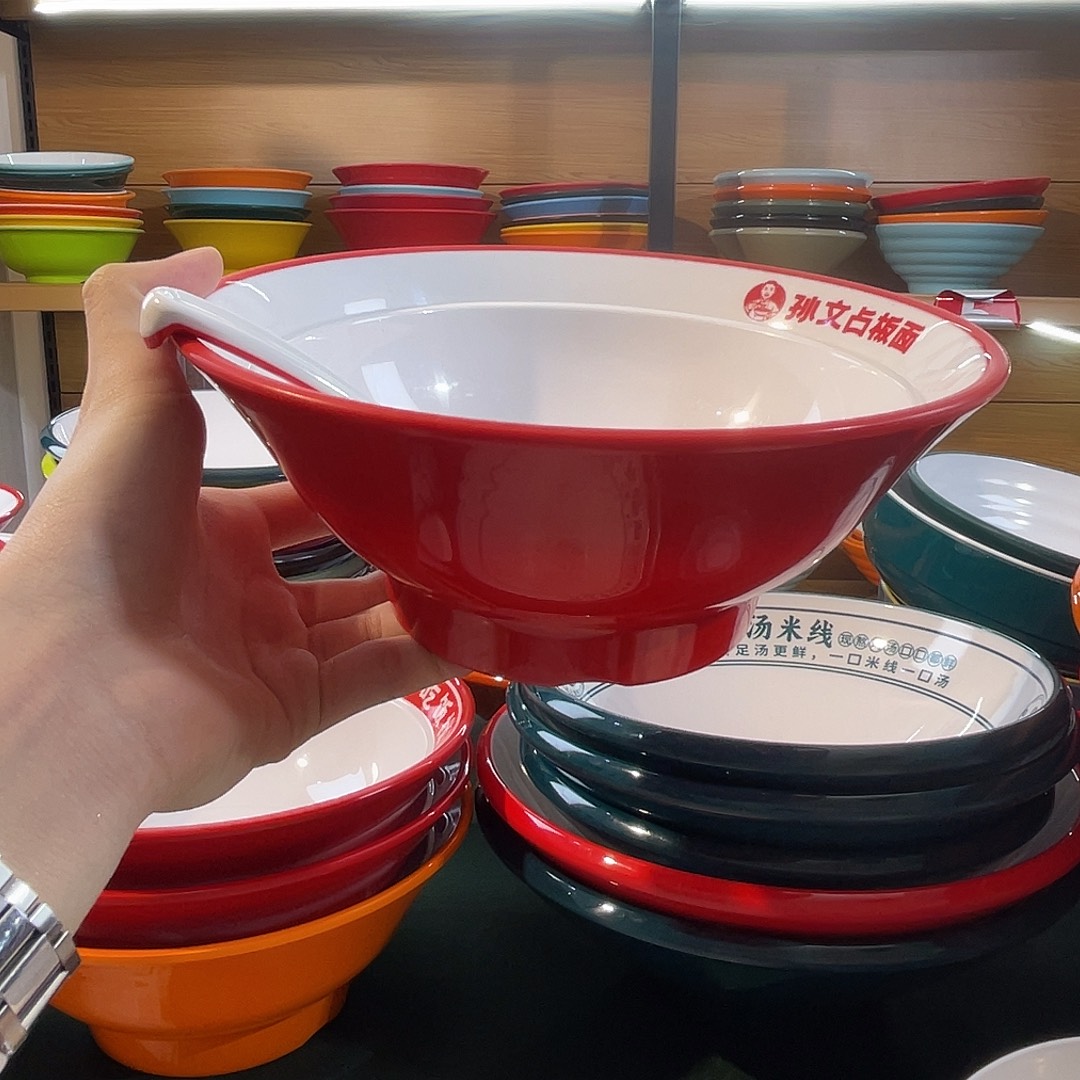 密胺餐具样品。  111