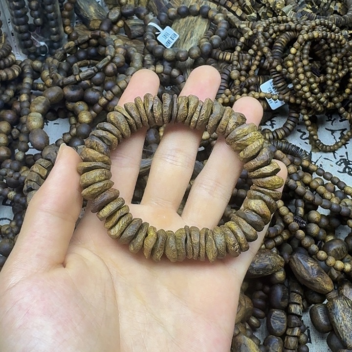 戒***松沉香沉香碎屑沉水树丁包壳单圈