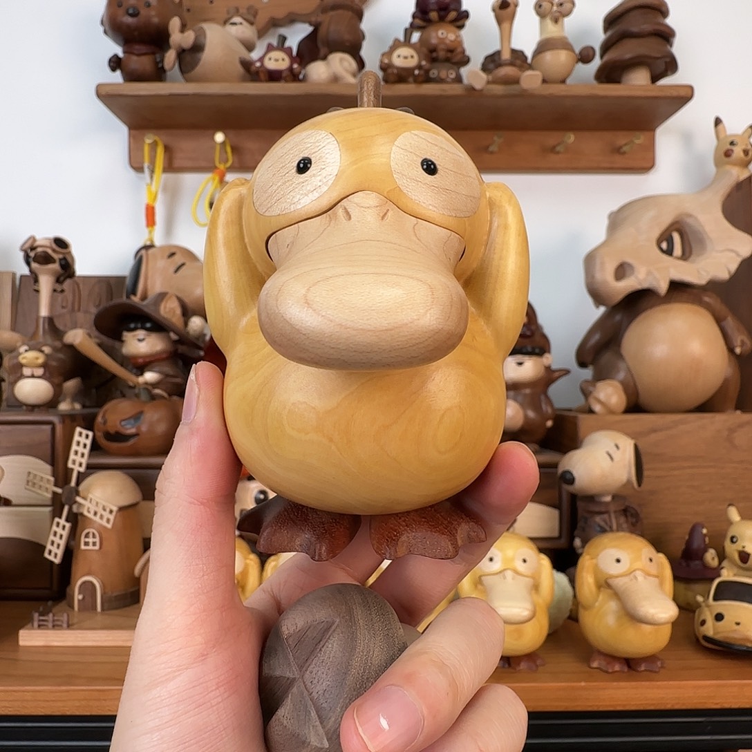 小***磊木小叶黄杨可达鸭摆件