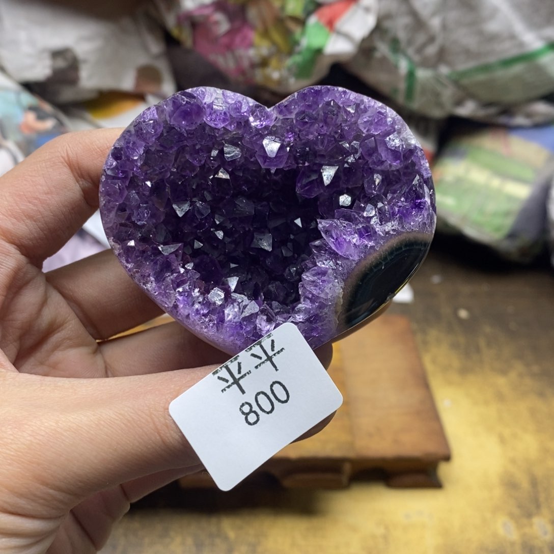 紫晶乌拉圭未镶嵌