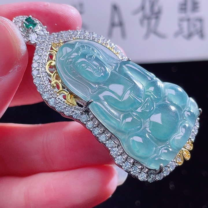 翡翠颈饰未镶嵌999999999