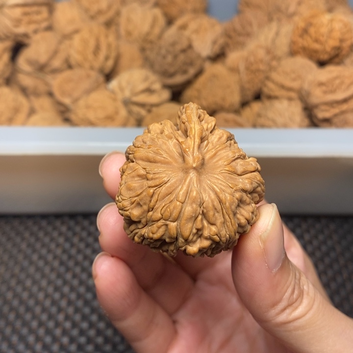 大***闪吊坠文玩核桃文玩核桃异形单只