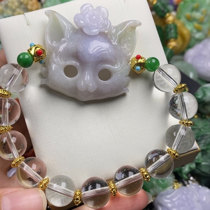 翡翠未镶嵌吊坠(赠链)