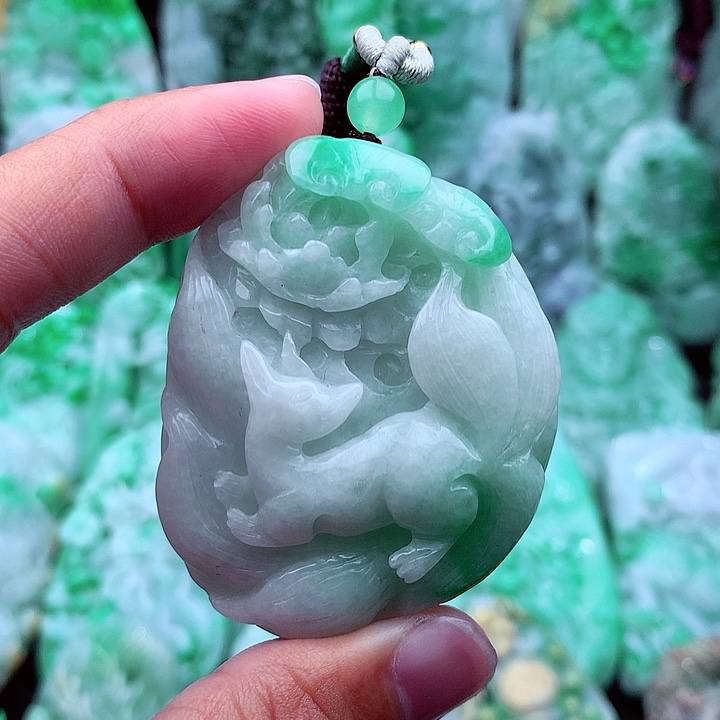 翡翠吊坠(不含链)未镶嵌