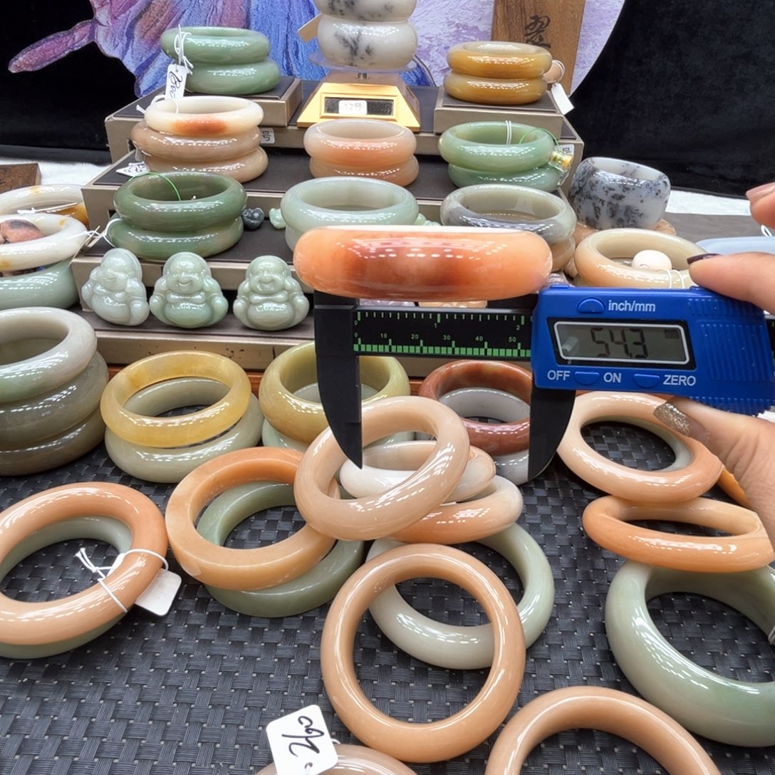 石英质玉合金手镯