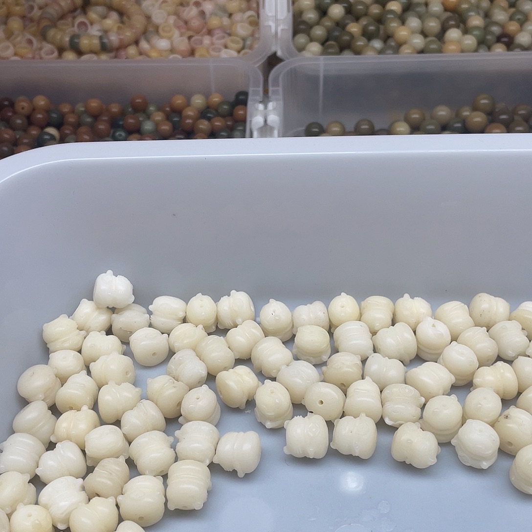 小***猫吊坠白玉菩提天宠定项