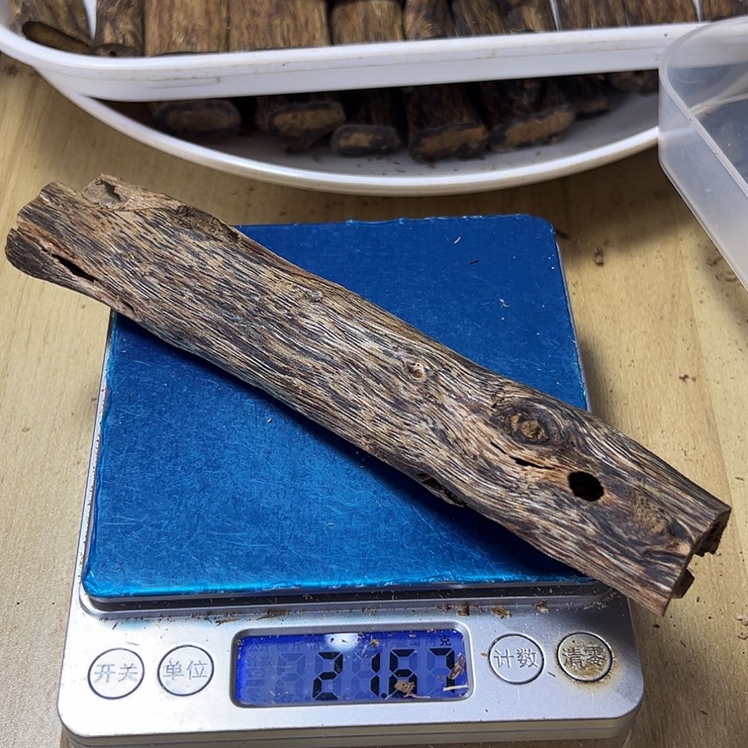 香料绿奇楠乌身圆叶虫漏21克