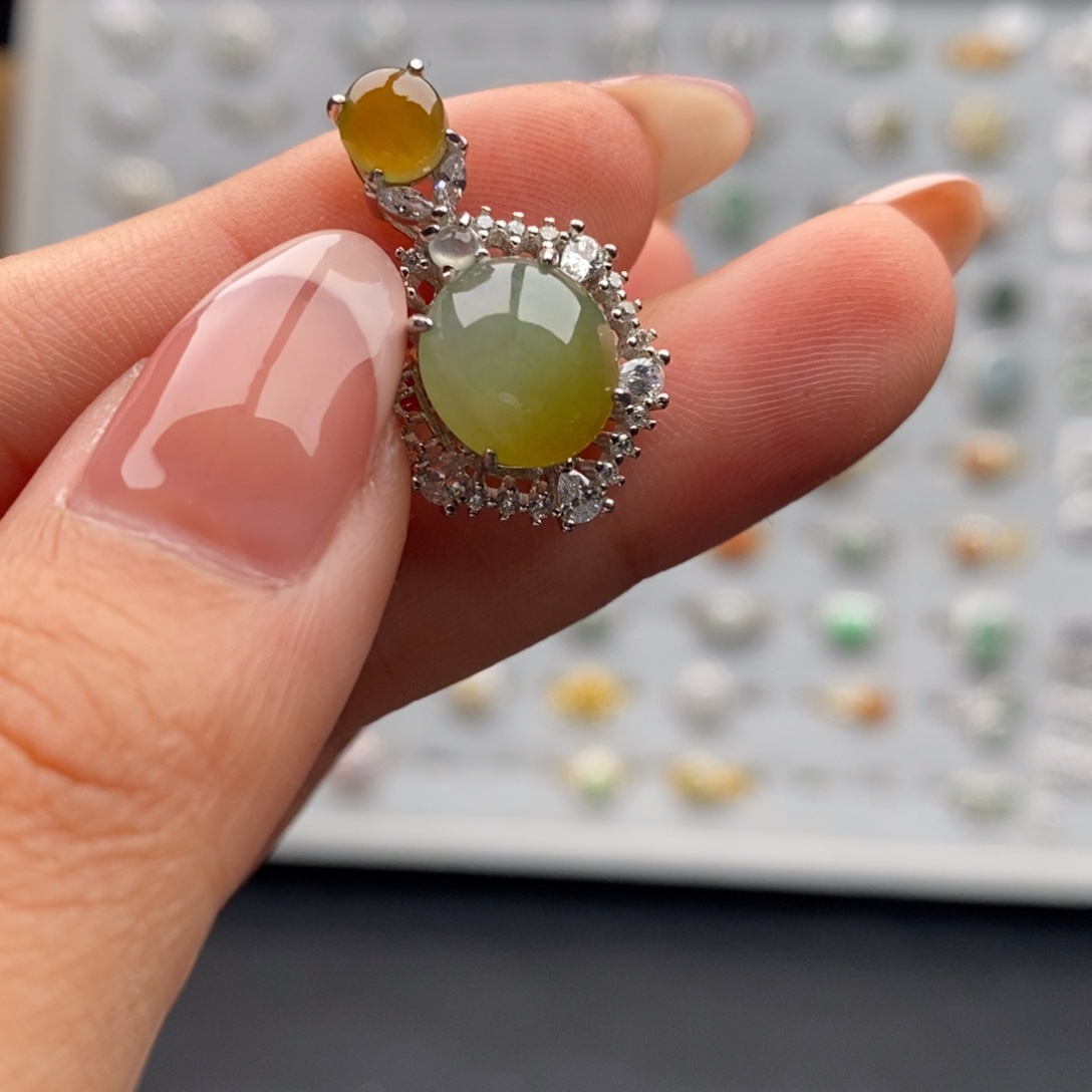 “***”翡翠银S925镶嵌戒指天然翡翠