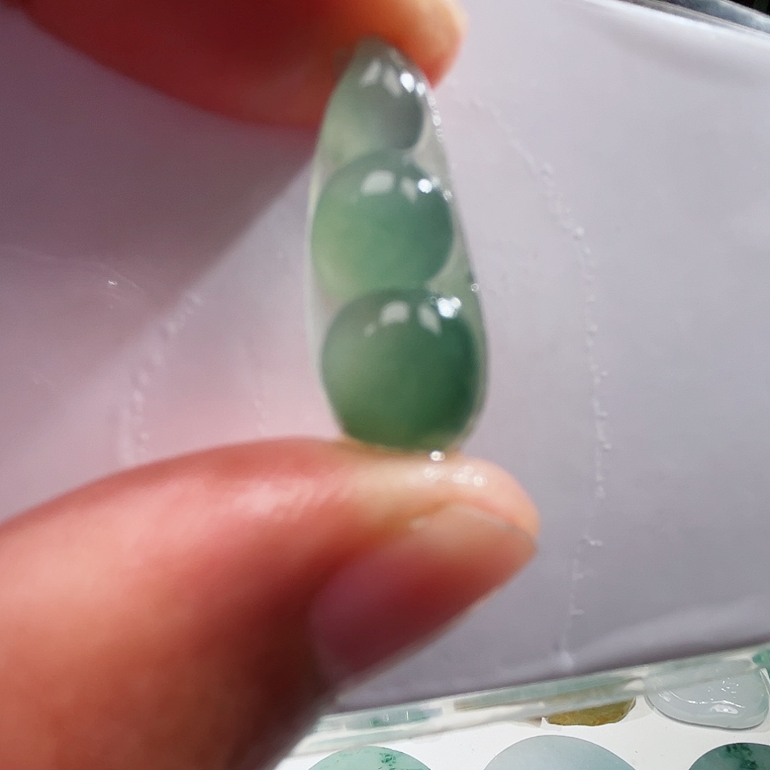 定制翡翠未镶嵌翡翠首饰