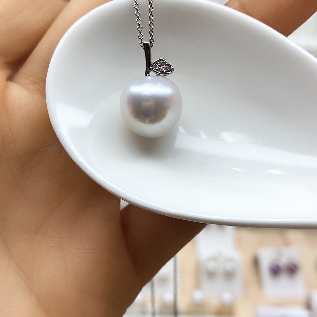 淡水珍珠颈饰合金