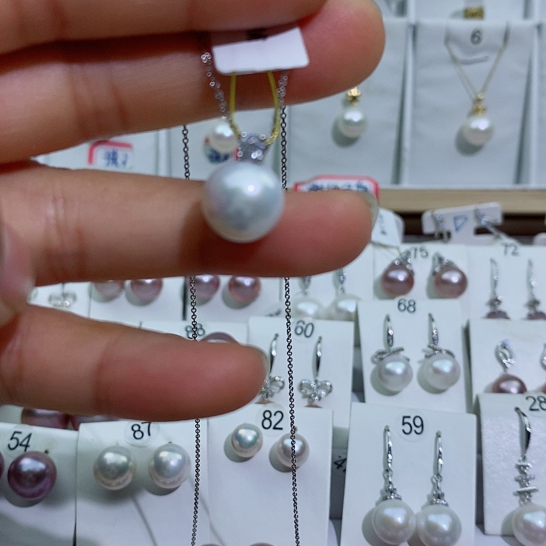 晶***美淡水珍珠银S925镶嵌吊坠(赠链)