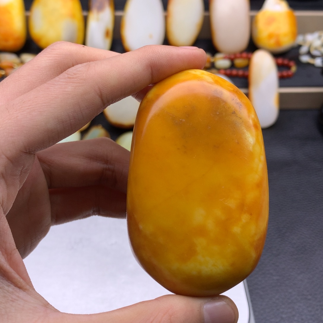 和田玉（糖玉）挂件未镶嵌