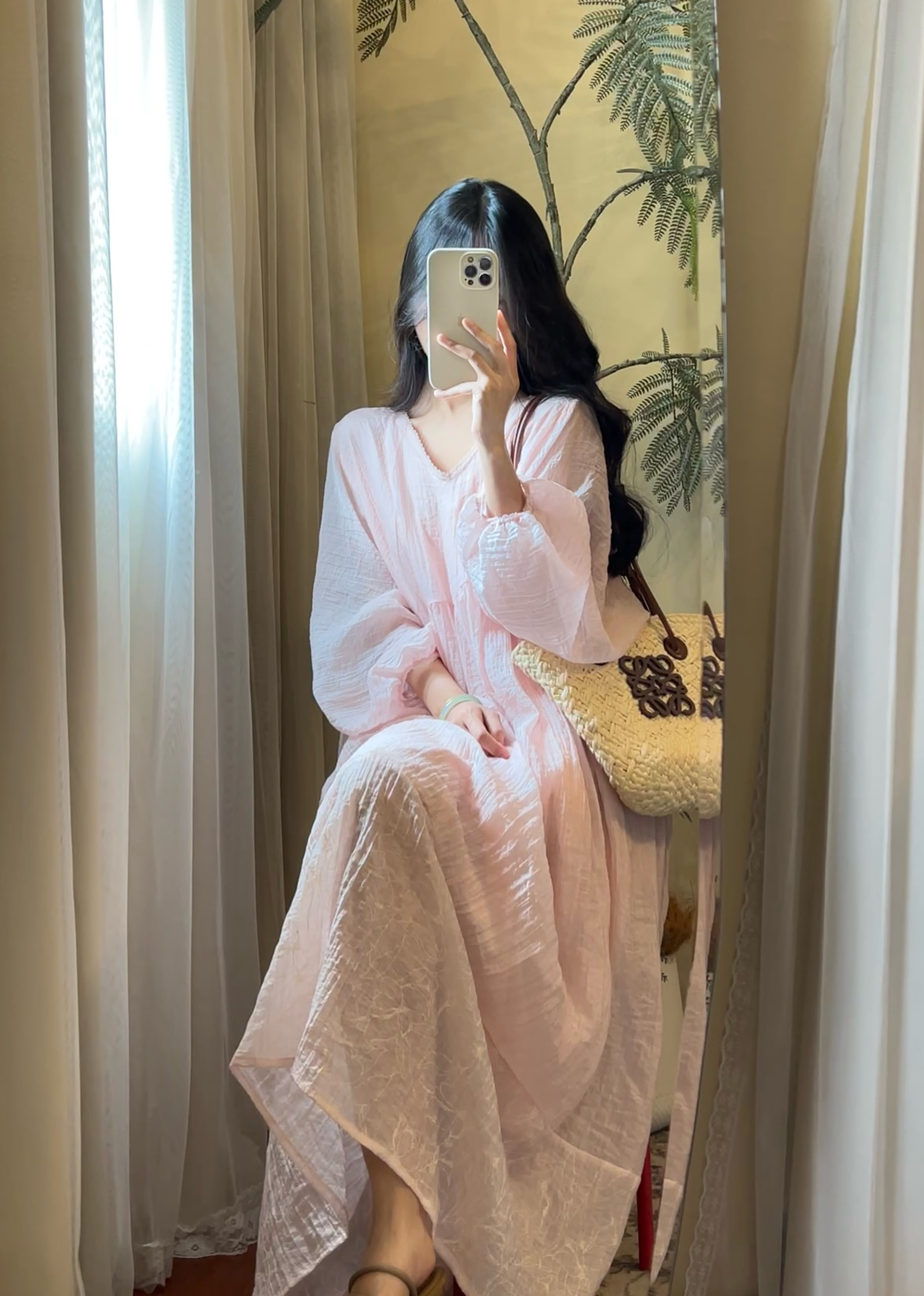 【ROUROU】夏日情书｜文艺风温柔浅粉色V领甜美减龄褶皱粉色连衣裙