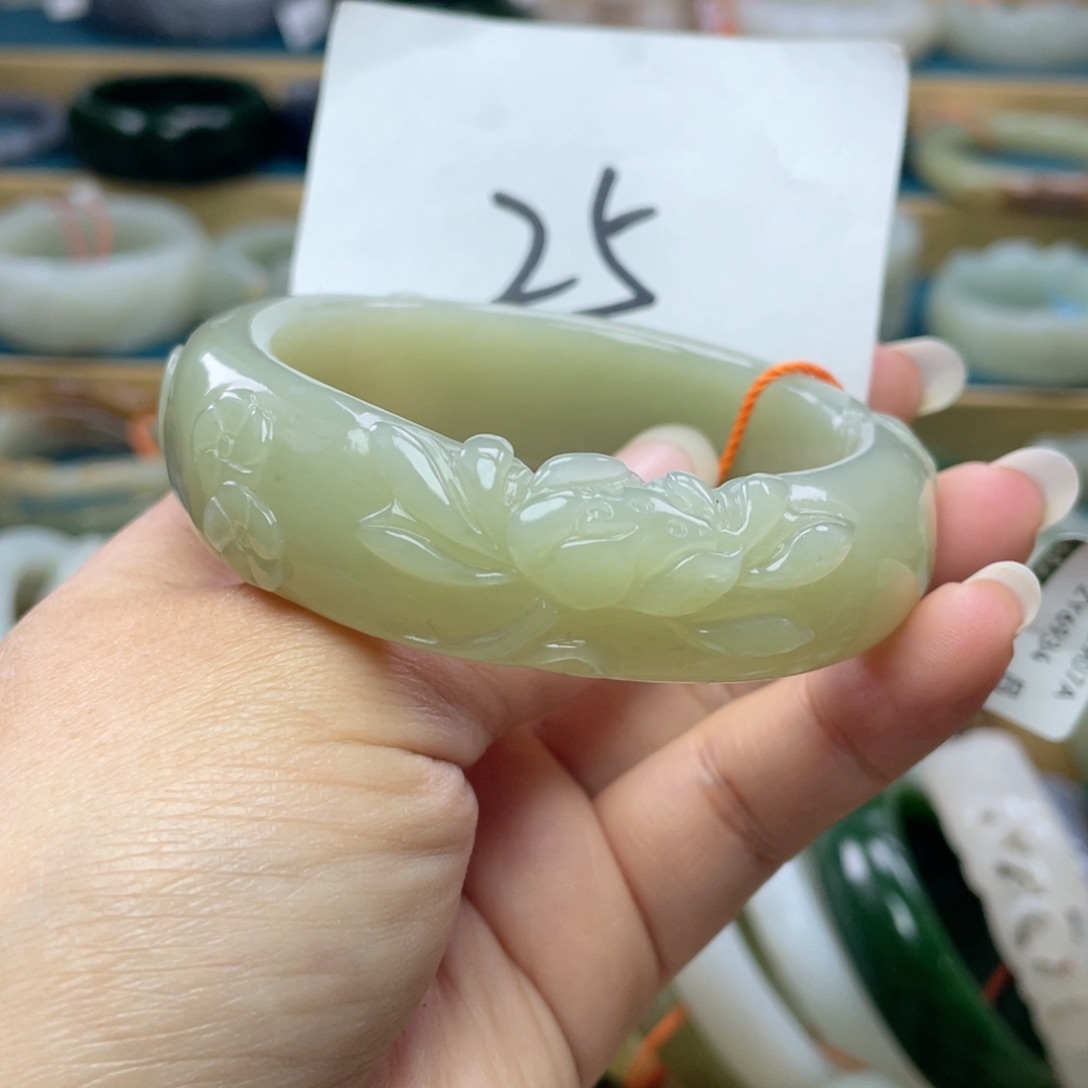 未镶嵌手镯和田玉圈口57