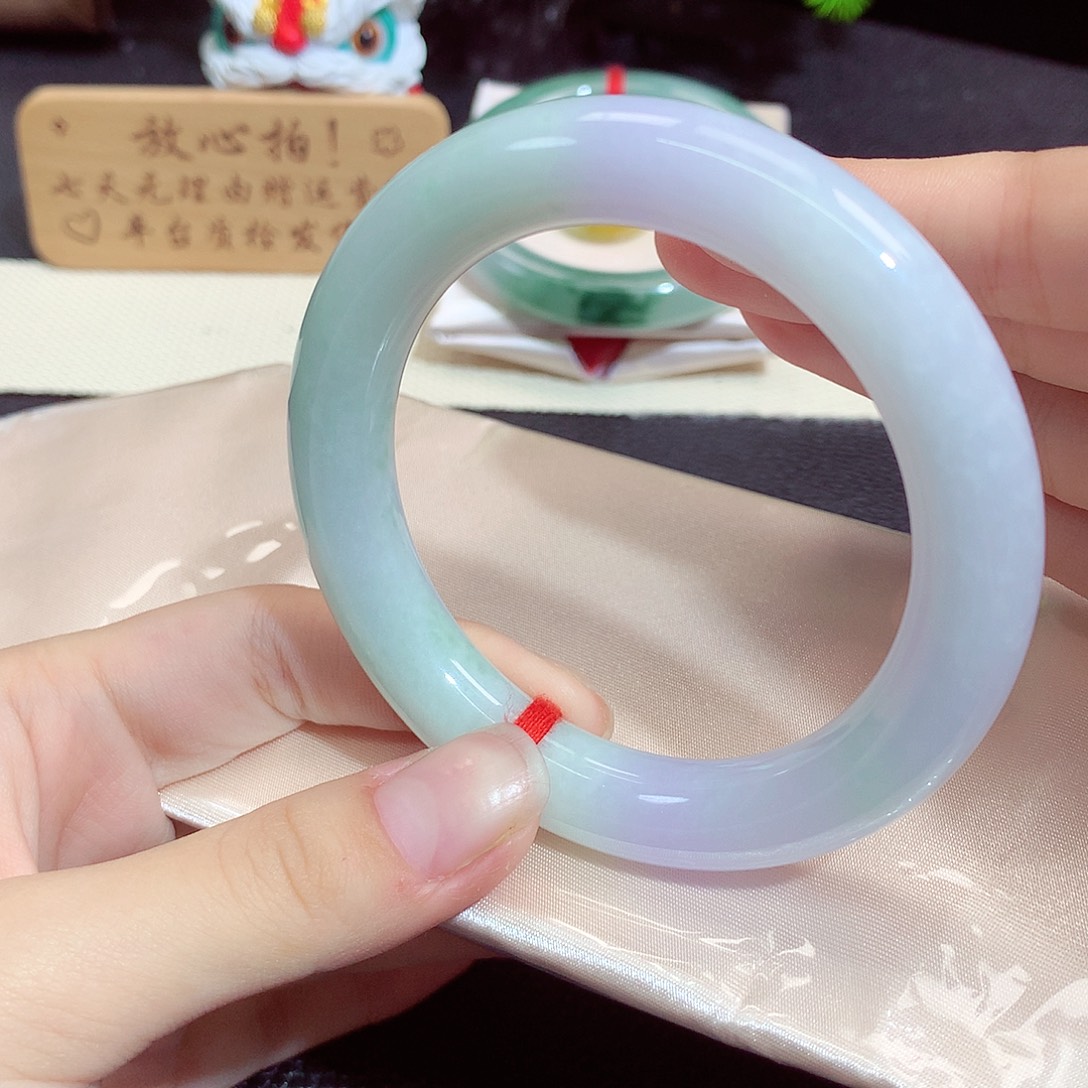 翡翠未镶嵌手镯1215