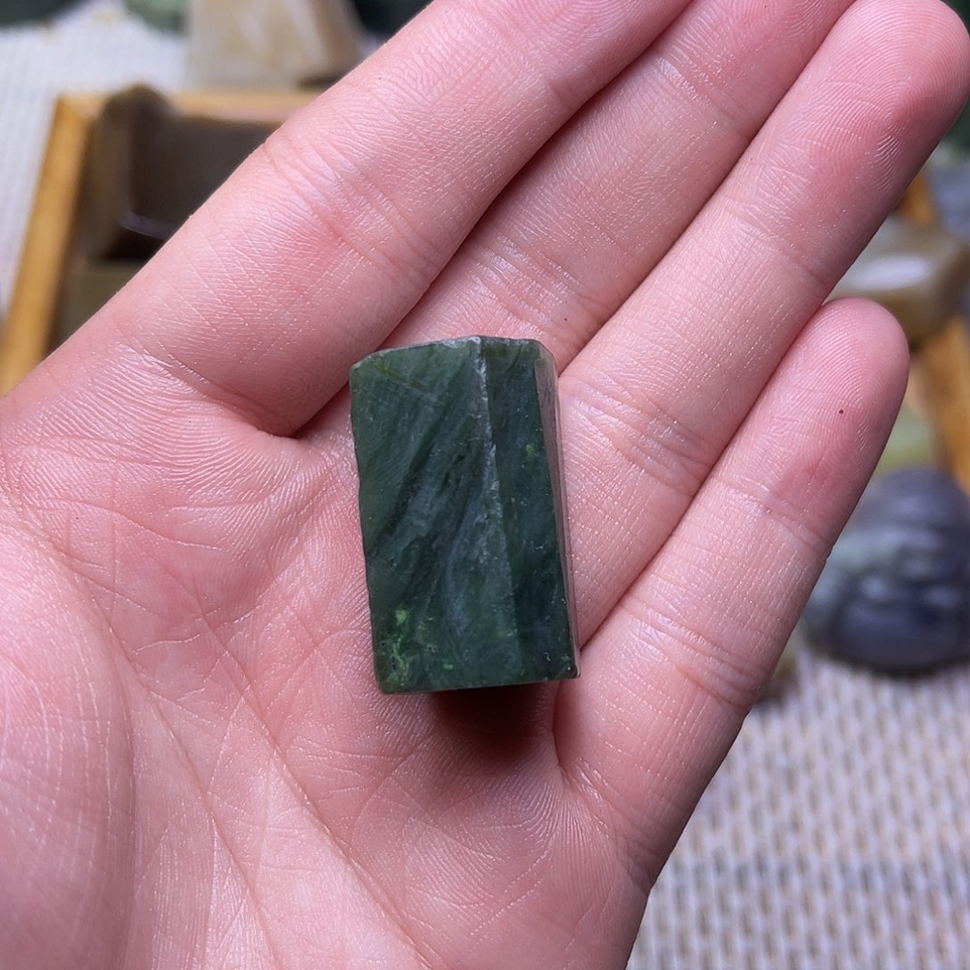 未镶嵌和田玉珠宝半成品