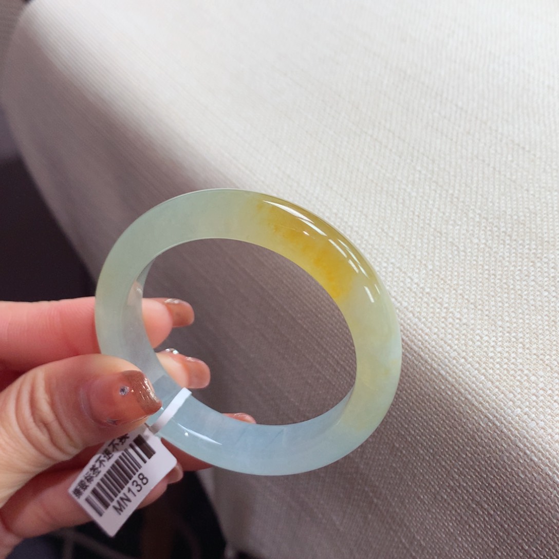 翡翠手镯未镶嵌21号