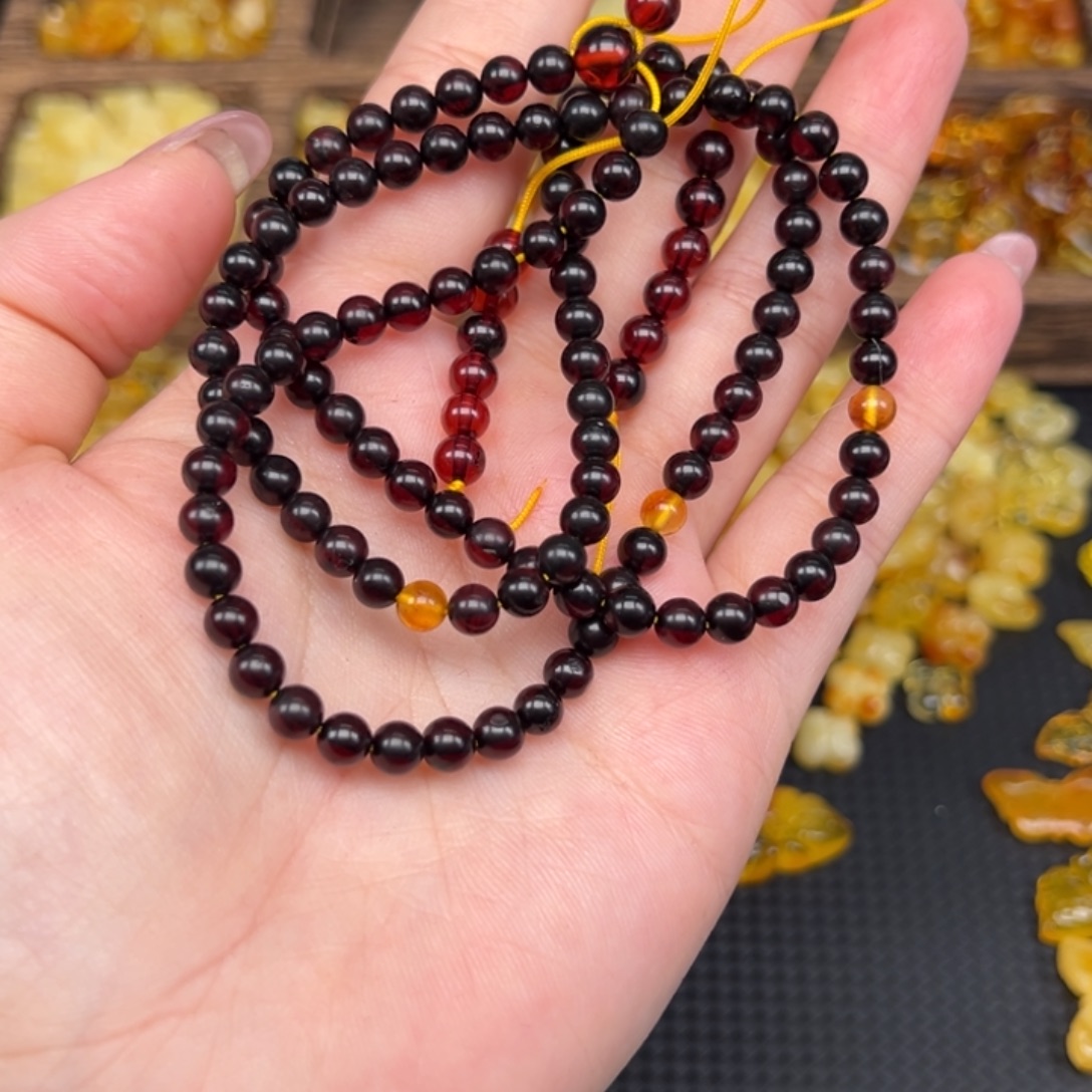 *****琥珀未镶嵌手链多样性