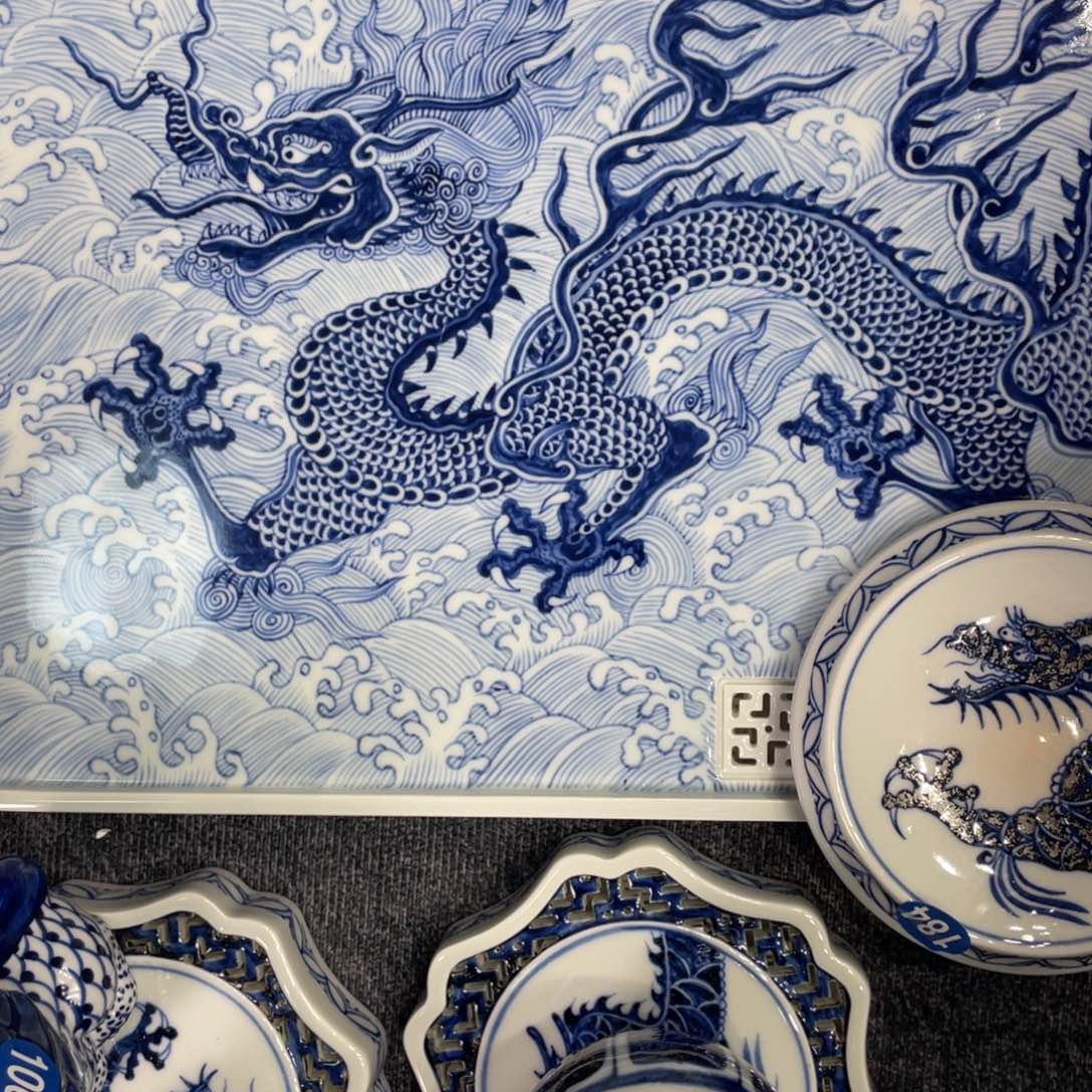 小***萬景德镇陶瓷手工手绘