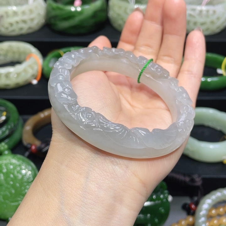 和田玉手镯57+圈口 编号14未镶嵌