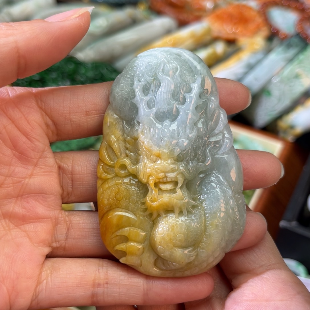 翡翠颈饰未镶嵌待编款
