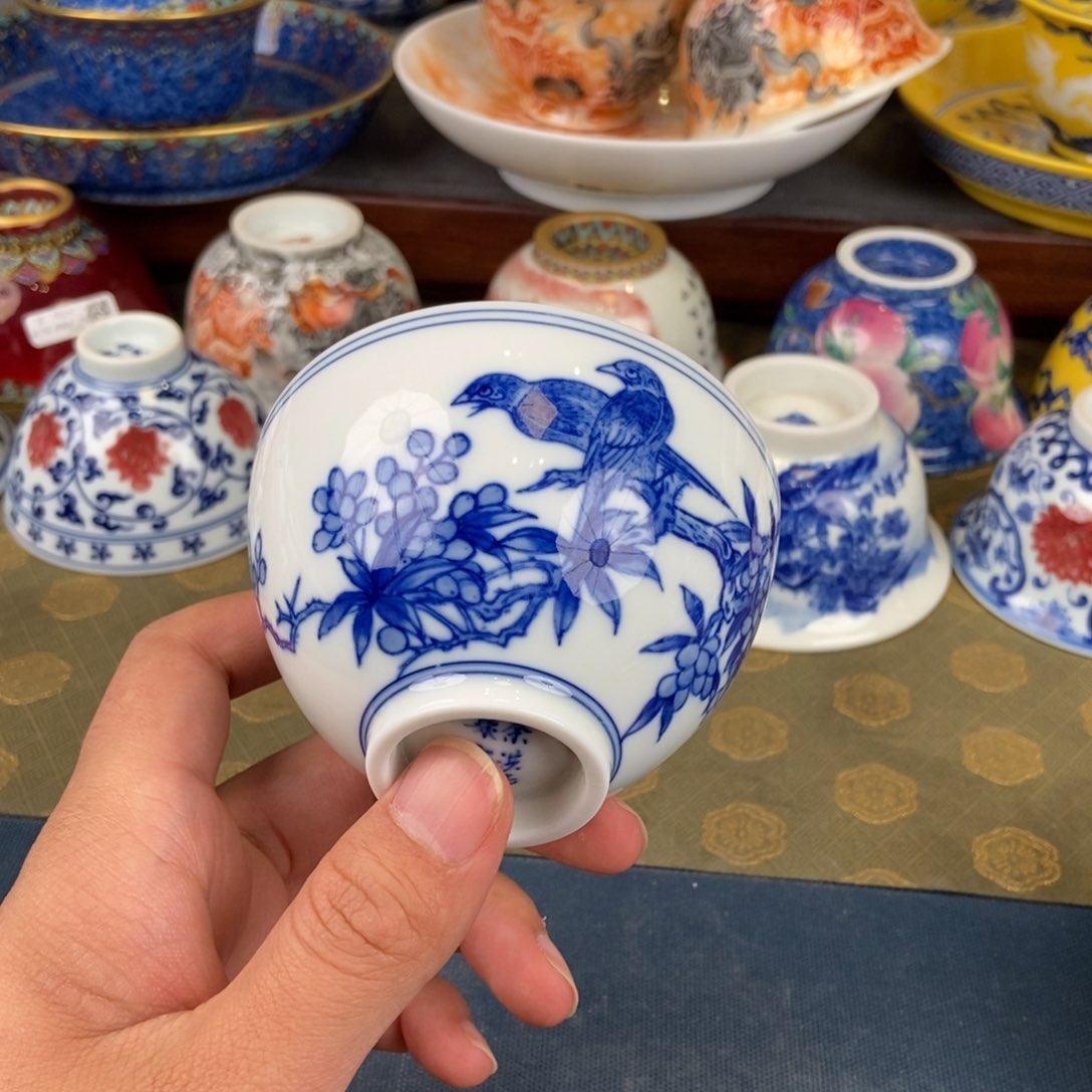 陶瓷艺术家的作品是一种