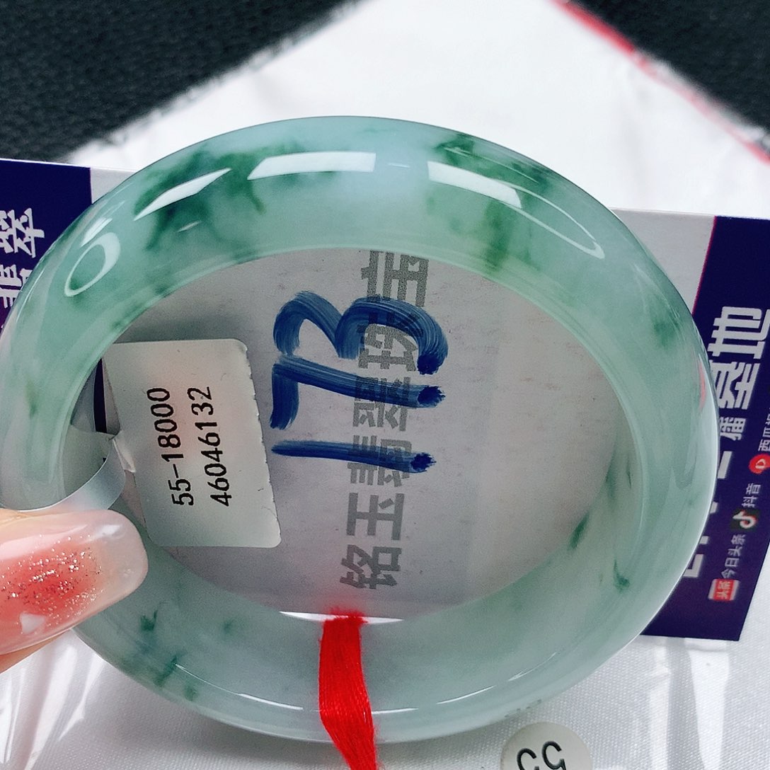 翡翠手镯未镶嵌缅甸天然a货翡翠