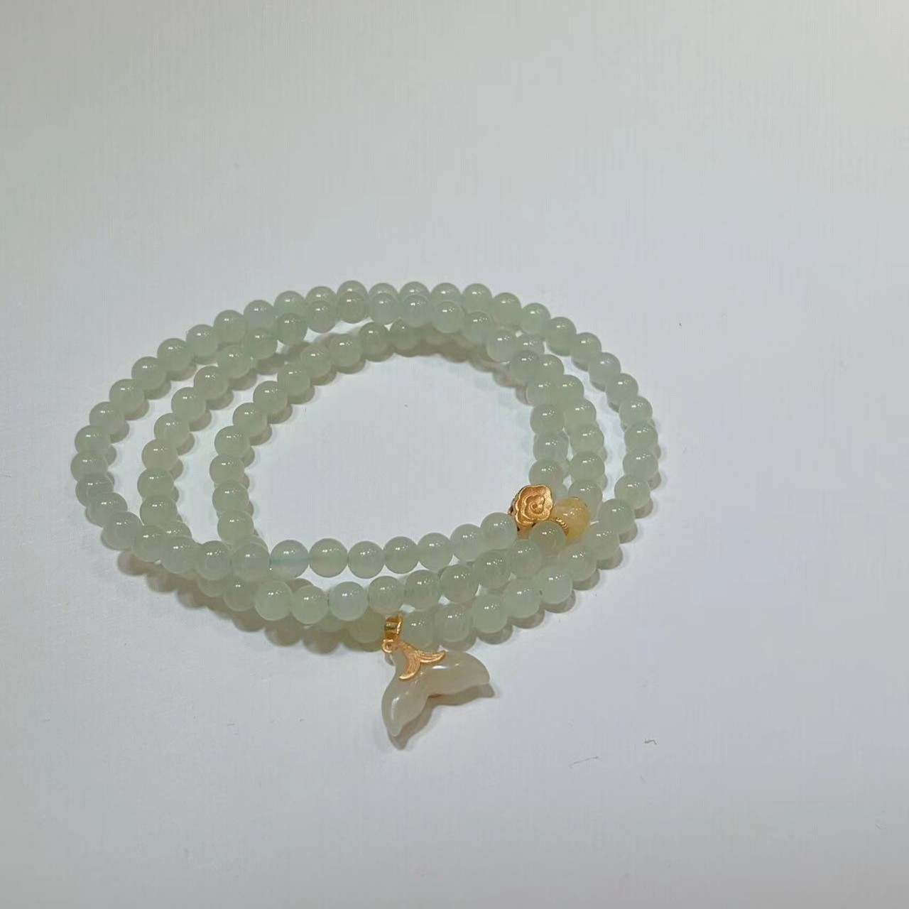 和田玉手链*晴水*鱼尾*三圈*5mm*s925银镀金镶嵌*蜜蜡*祥云*