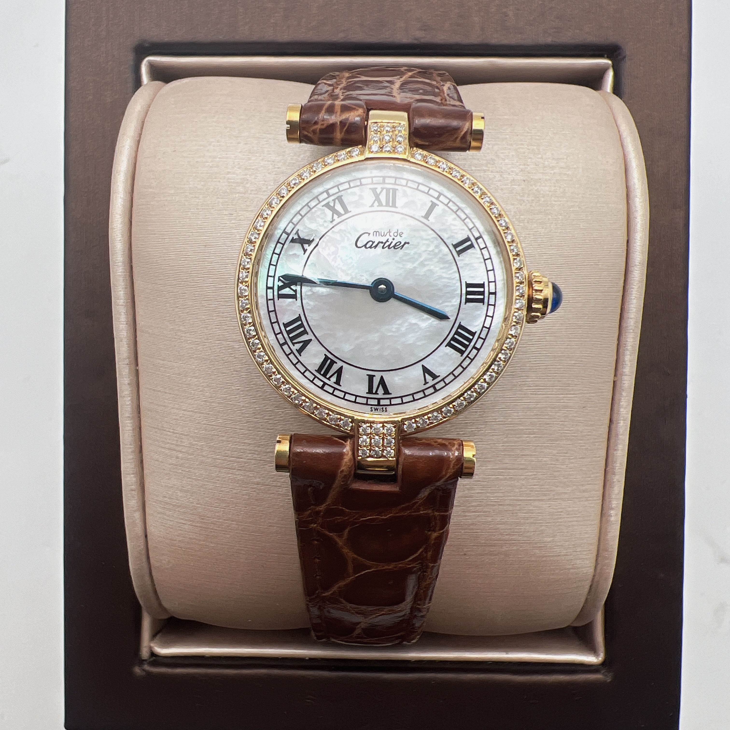 95新 Cartier/卡地亚 卡地亚35146石英后钻石英后钻赠送表带手链