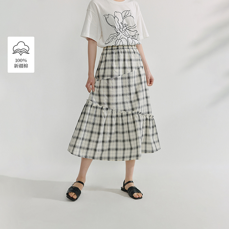 【欧若风新品】茵曼夏季黑白格盐缩肌理半身裙不规则松紧腰a字裙子