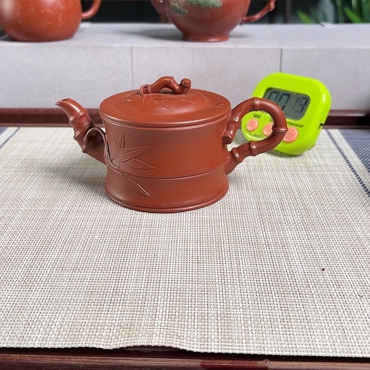 幸***福紫砂茶壶宜兴原矿泥料手工紫砂壶