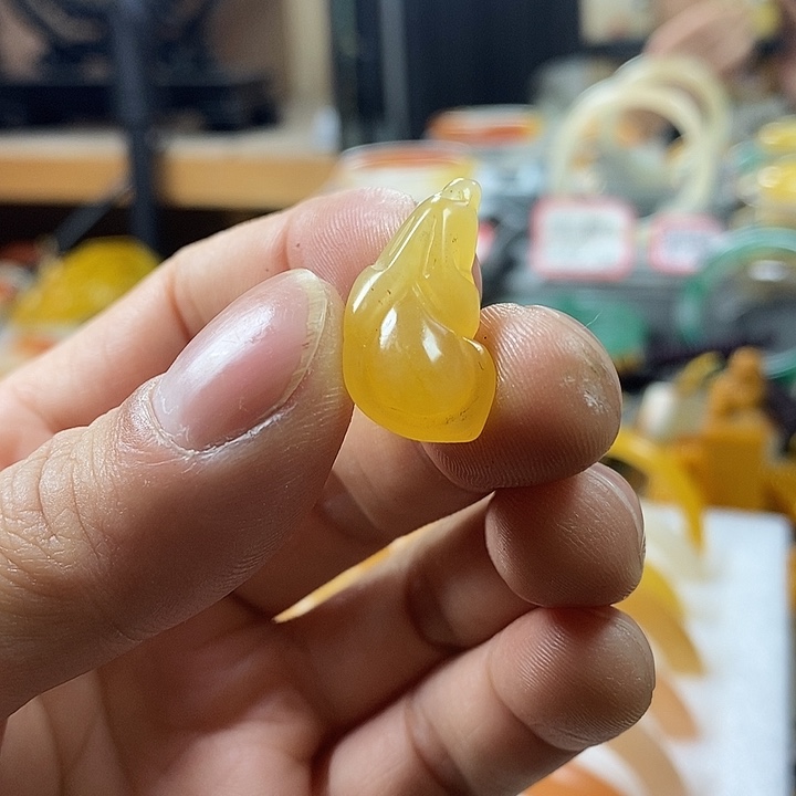 石英质玉（黄龙玉）合金手镯