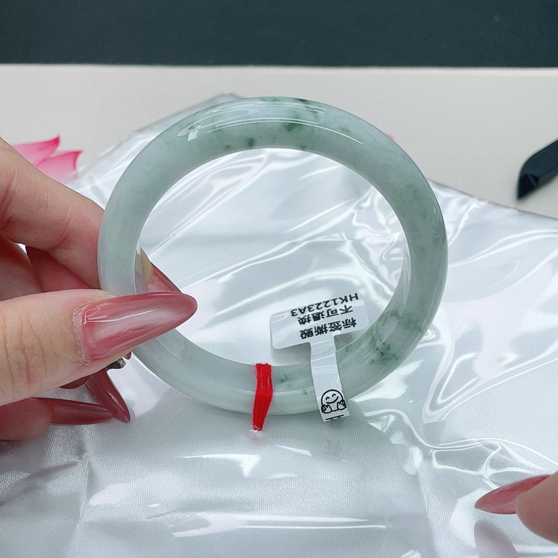 翡翠手镯未镶嵌正58.5